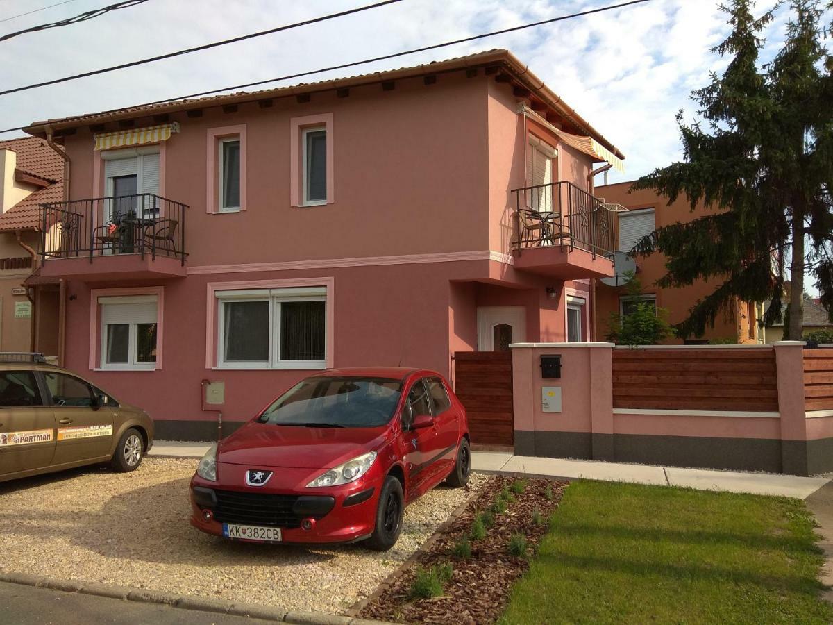Dream Lux Apartman Hajdúszoboszló Buitenkant foto